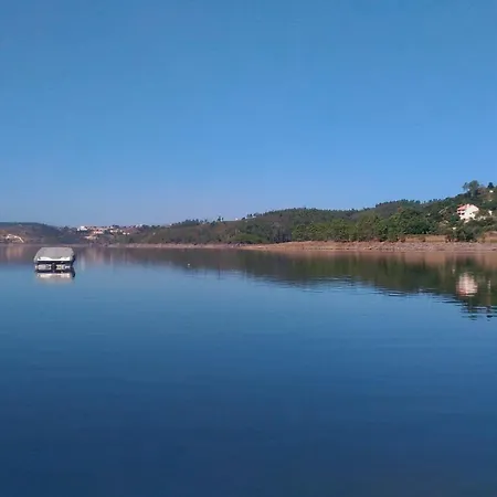 Visitar-bioucas-ii-al-q-casa-tradicional-familiar-rnal-30294-al * Souto (Santarem)