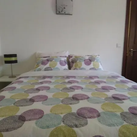 Visitar-bioucas-ii-al-q-casa-tradicional-familiar-rnal-30294-al * Souto (Santarem)